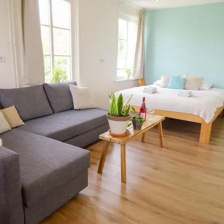 Couette-café Maas En Waal 3*